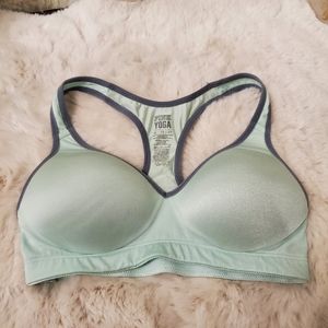 Victoria's Secret PINK Light Green Sports Bra
